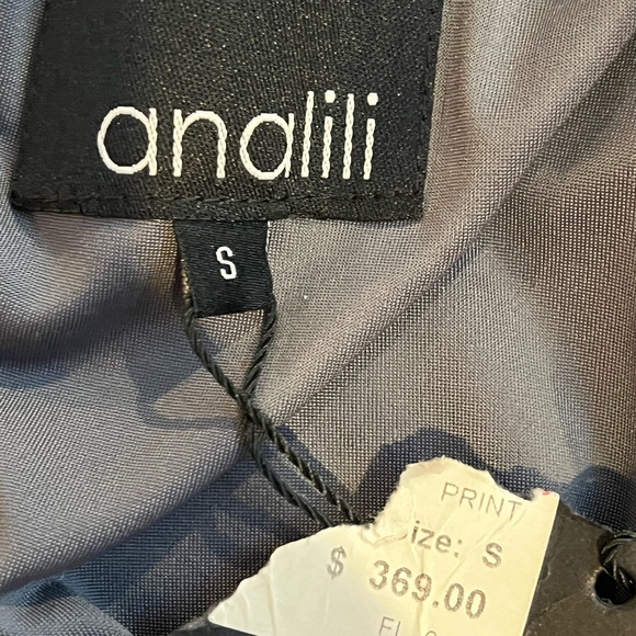 Analili NWT - GORGEOUS dress - Picture 4 of 5